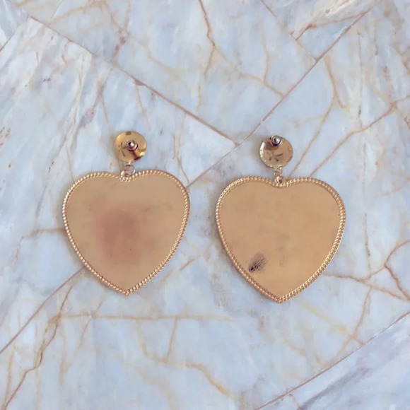 Crystal Collection Large Heard Earring - Picture 6 of 10